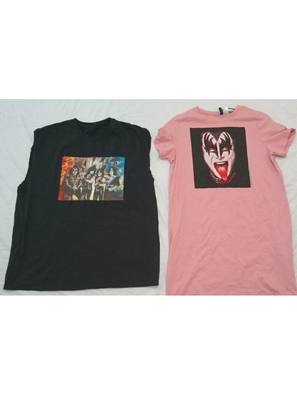 KISS Graphic T Shirts Sleeveless Gene Simmons Pink Black Lot of 2 Size L H&M